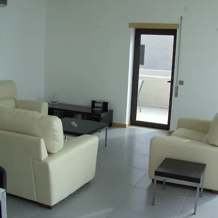 Nazaré House Pescaria *